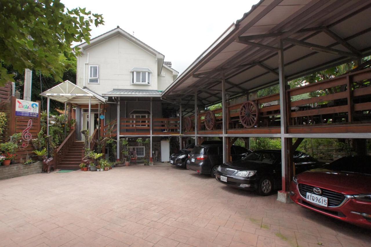 Music House Homestay Nancsuang Kültér fotó
